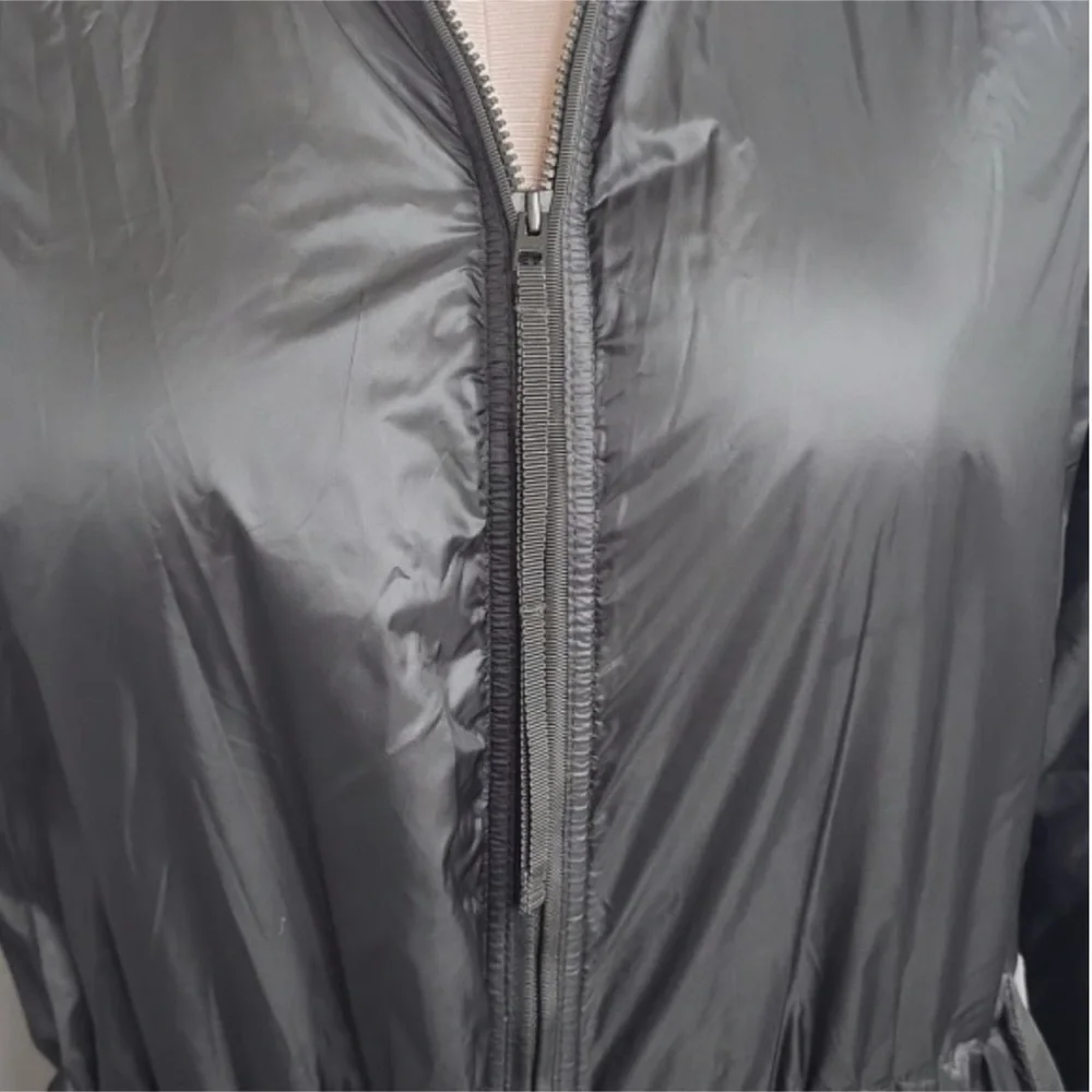 Athleta Summit Insulated Parka
Color: Mountain Olive
Size: Small - Picture 5 of 13